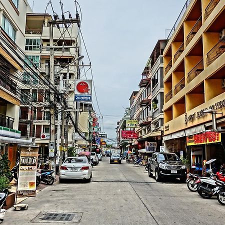 Lek Jomtien Hotel Exteriör bild