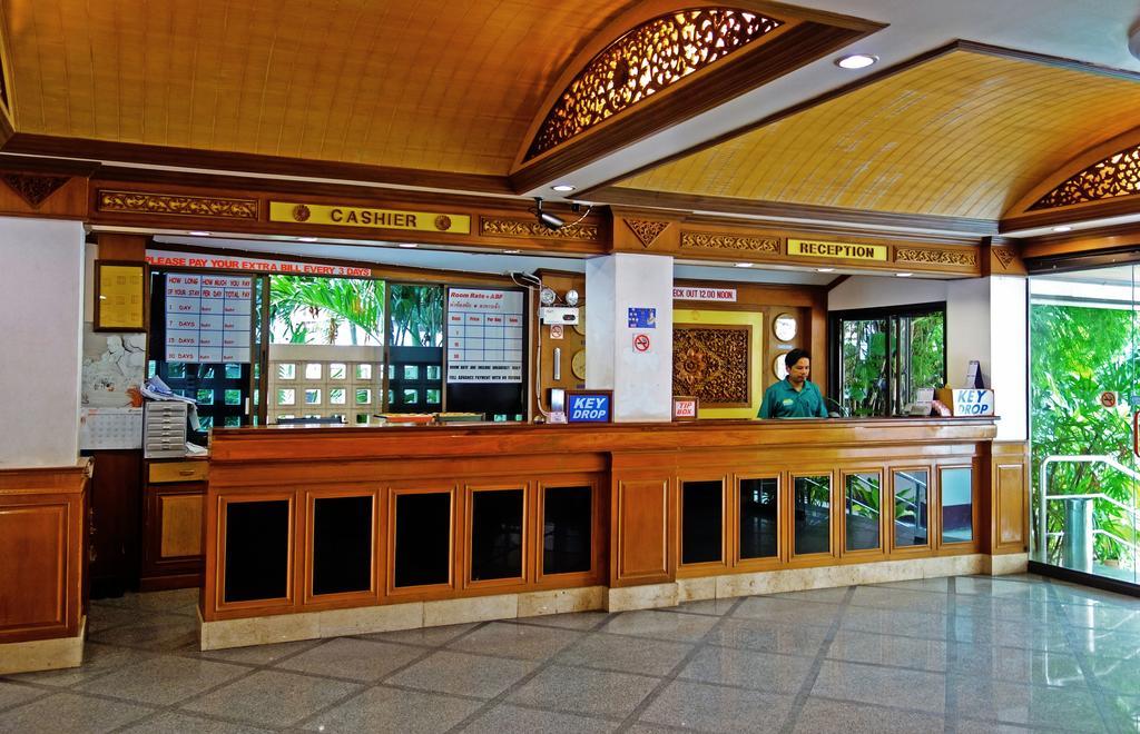 Lek Jomtien Hotel Exteriör bild